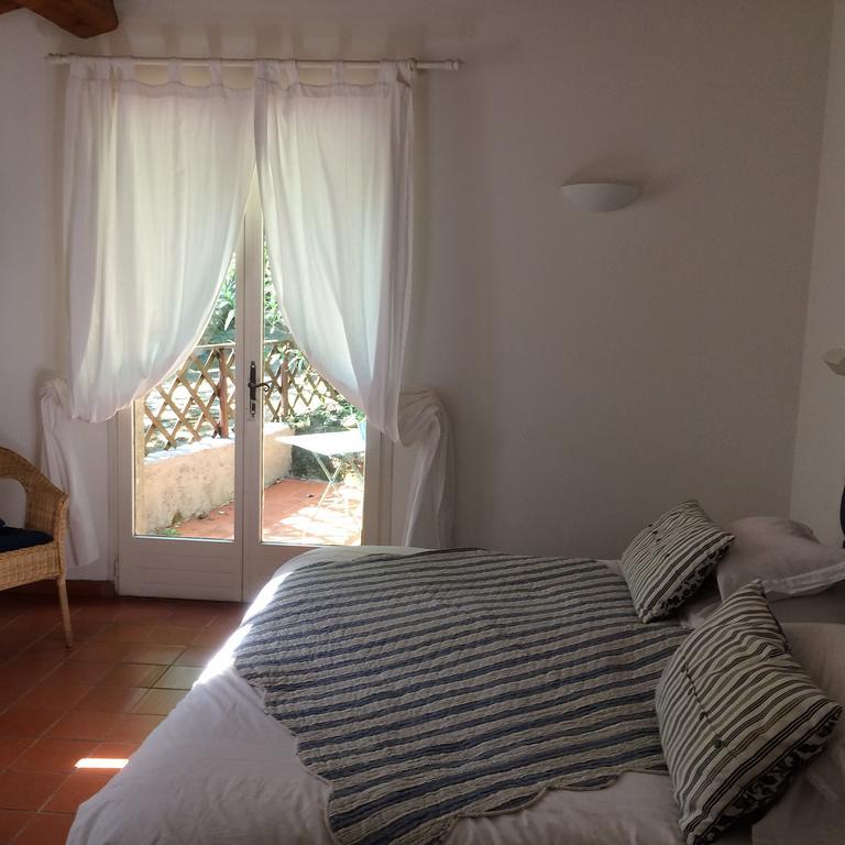 B&B Lei Bancaou ลาการ์ดเฟรเนต์ ภายนอก รูปภาพ
