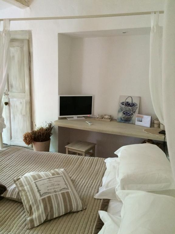B&B Lei Bancaou ลาการ์ดเฟรเนต์ ภายนอก รูปภาพ